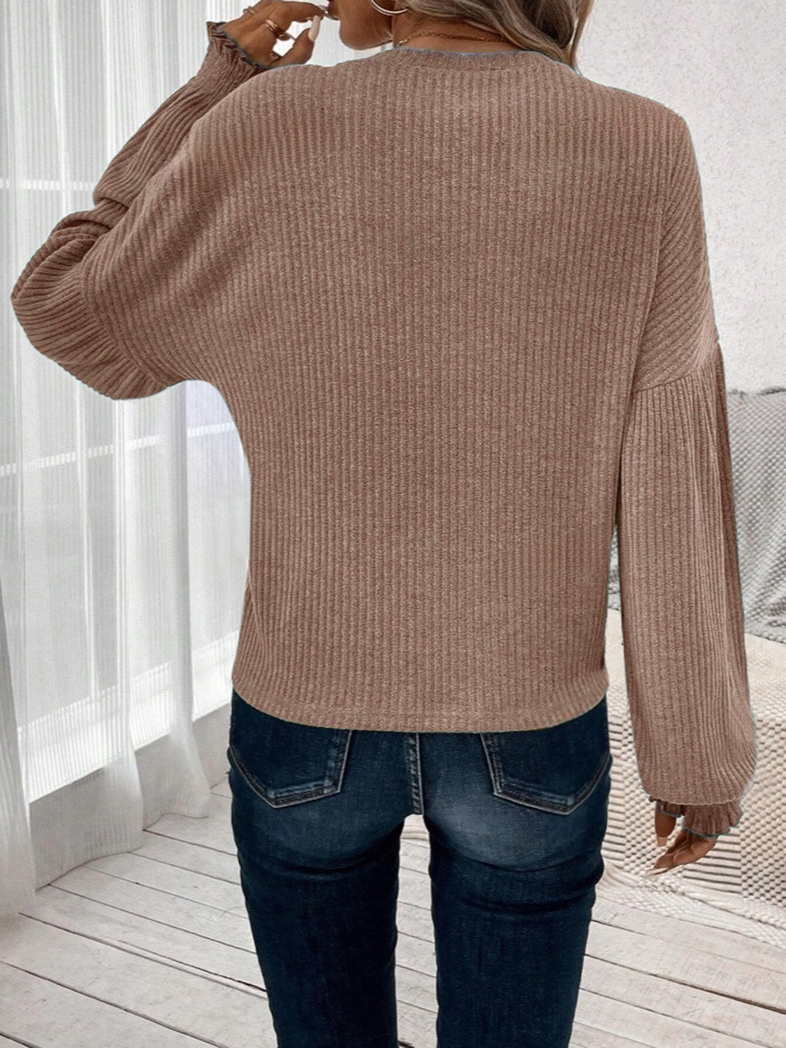 Ribbed Round Neck Lantern Sleeve T-Shirt